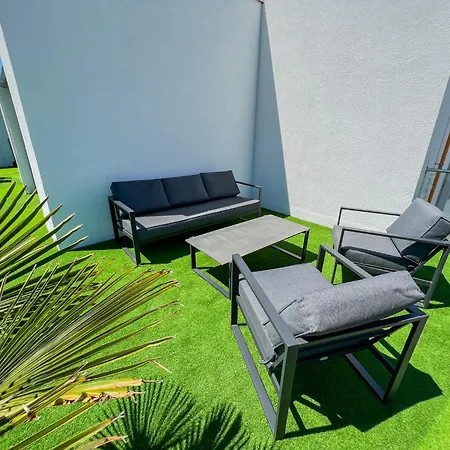 Appartement Bauhaus Penthouse Wellness 1 Siófok