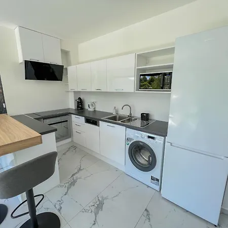 Bauhaus Penthouse Wellness 1 Appartement Siófok