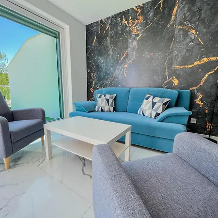 Apartament Bauhaus Penthouse Wellness 1 Siófok