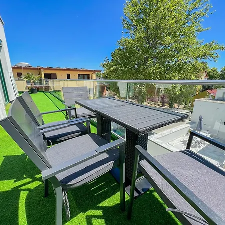 Bauhaus Penthouse Wellness 1