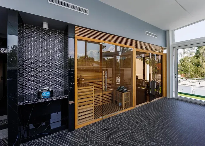 Bauhaus Penthouse Wellness 1