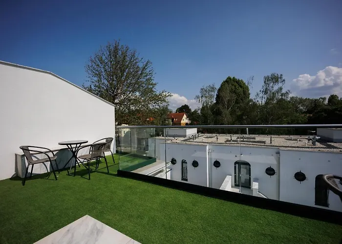 Bauhaus Penthouse Wellness 1 Siofok