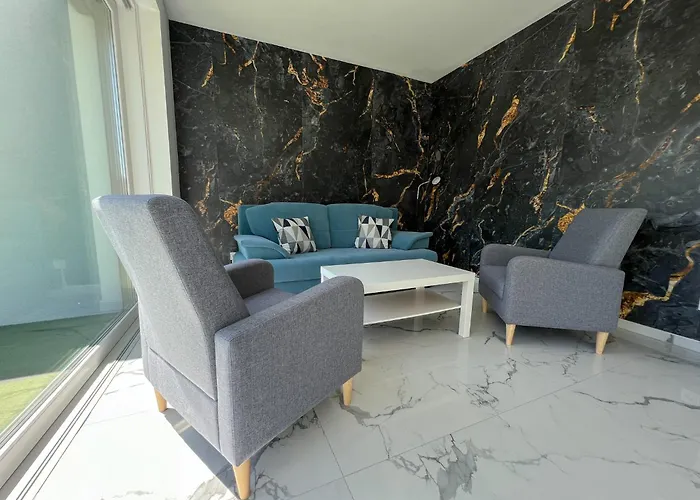 Bauhaus Penthouse Wellness 1 * Siofok