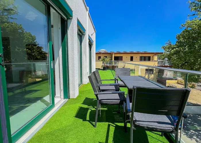 Bauhaus Penthouse Wellness 1