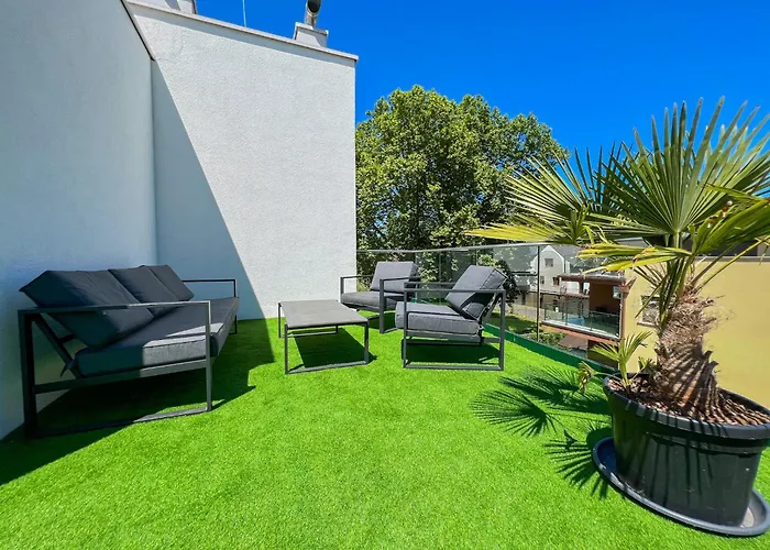 Bauhaus Penthouse Wellness 1 Daire